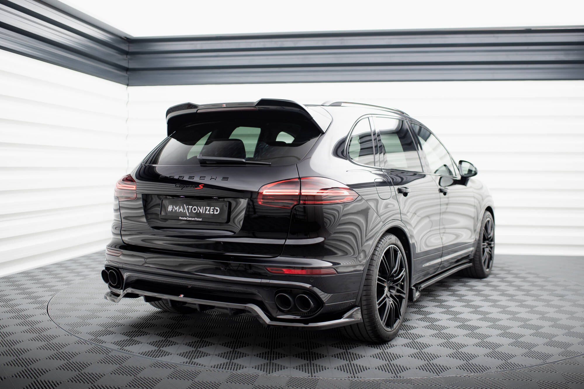 Heckdiffusor Porsche Cayenne Mk2 Facelift