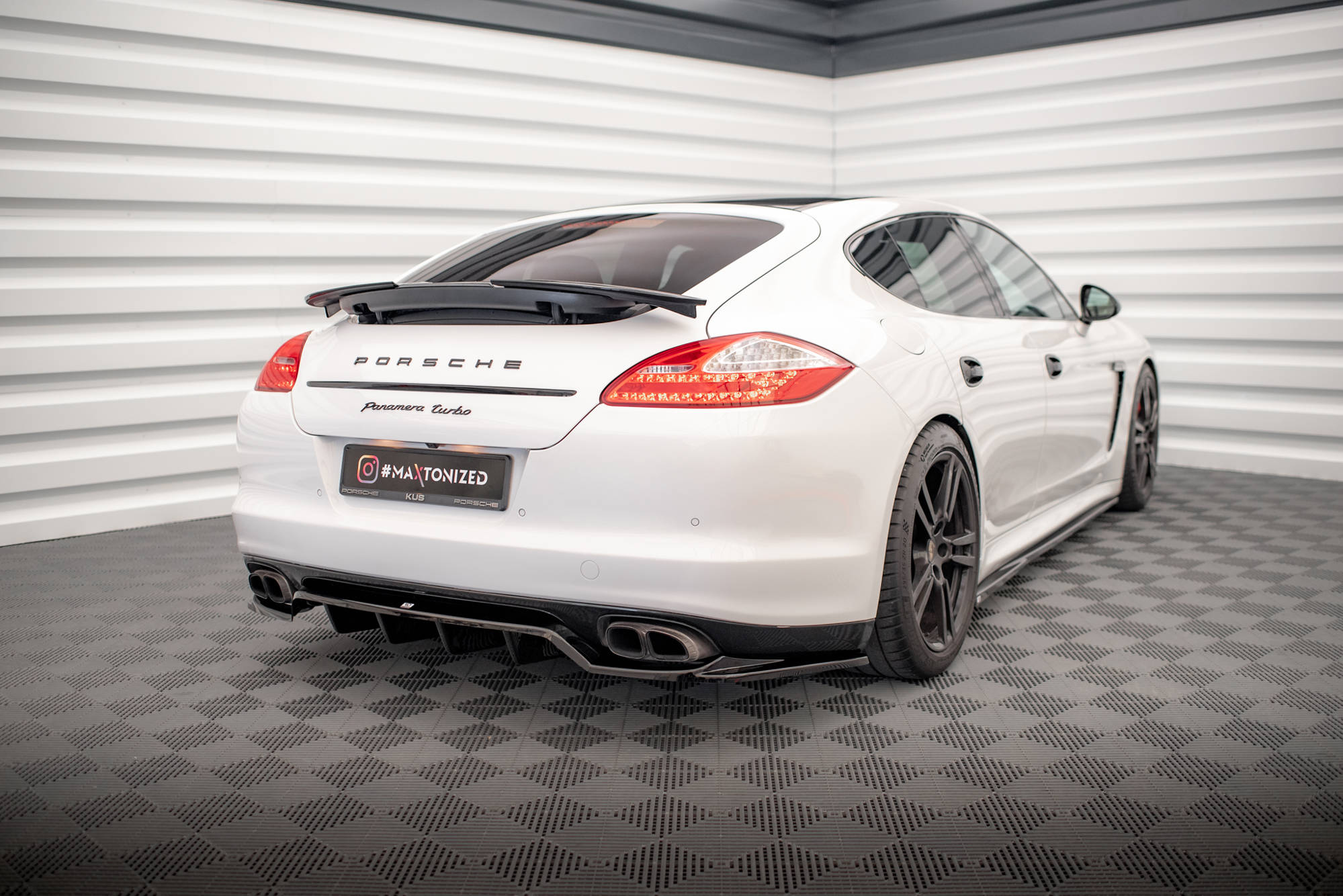 Heckdiffusor Porsche Panamera Turbo 970