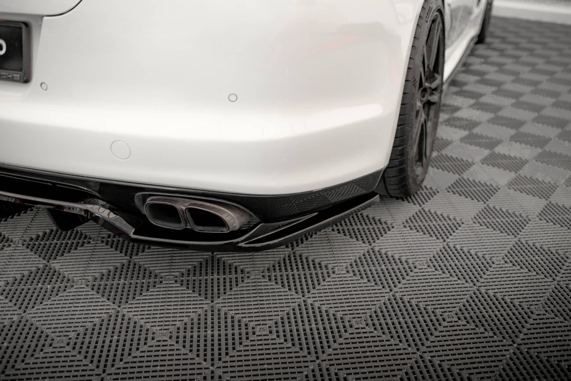 Heckdiffusor Porsche Panamera Turbo 970