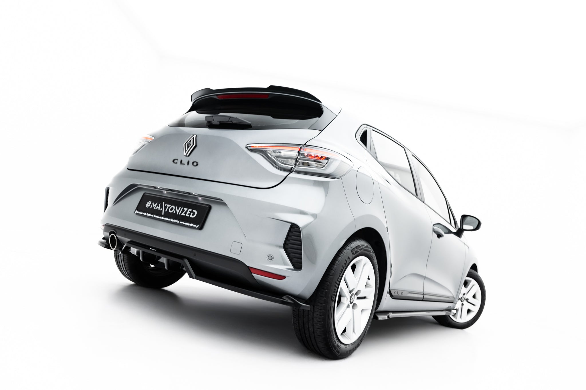 Mittlerer Heckdiffusor (mit einem vertikalem balken) Renault Clio MK5 Facelift