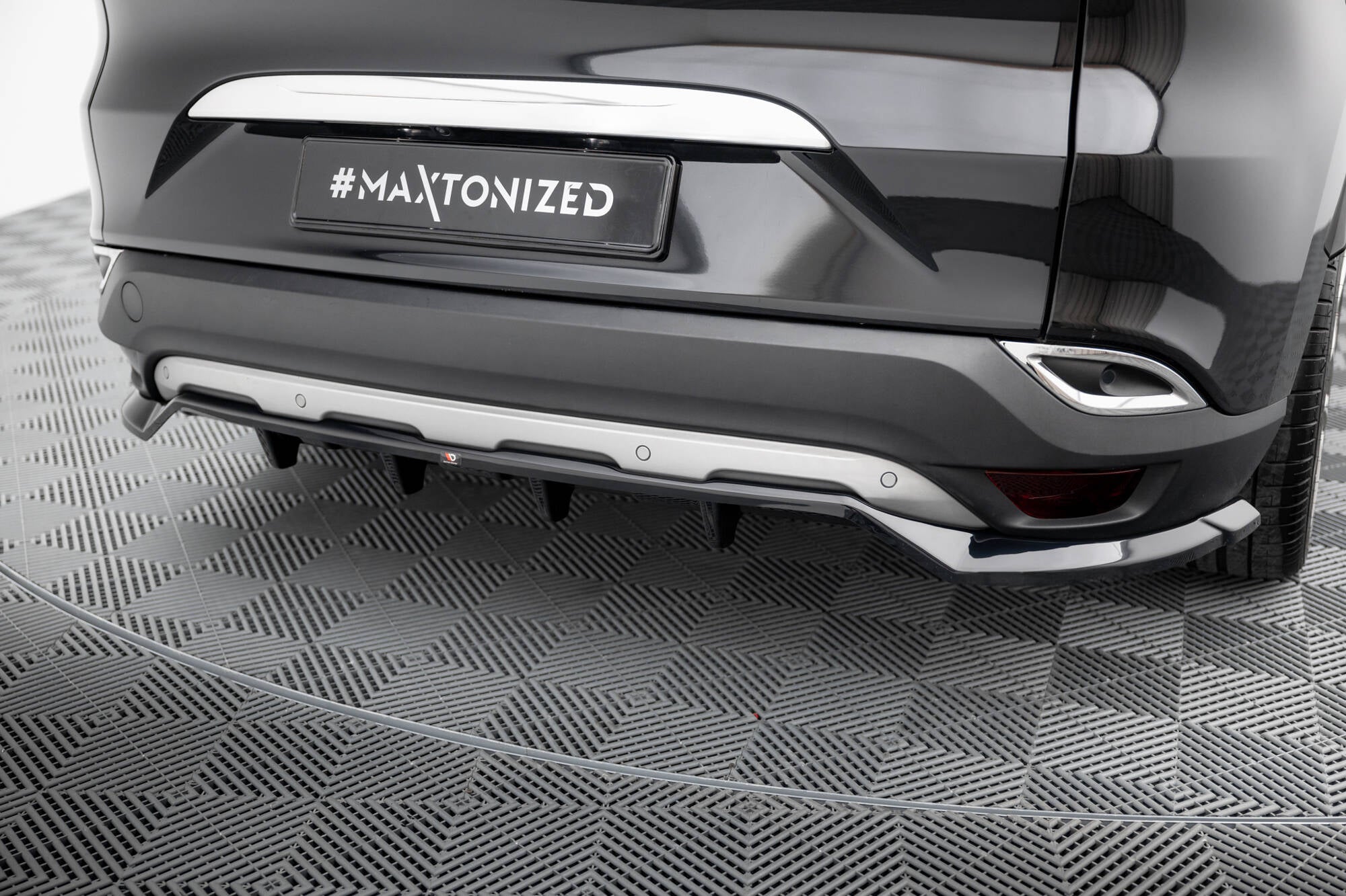 Heckdiffusor Renault Espace Mk5