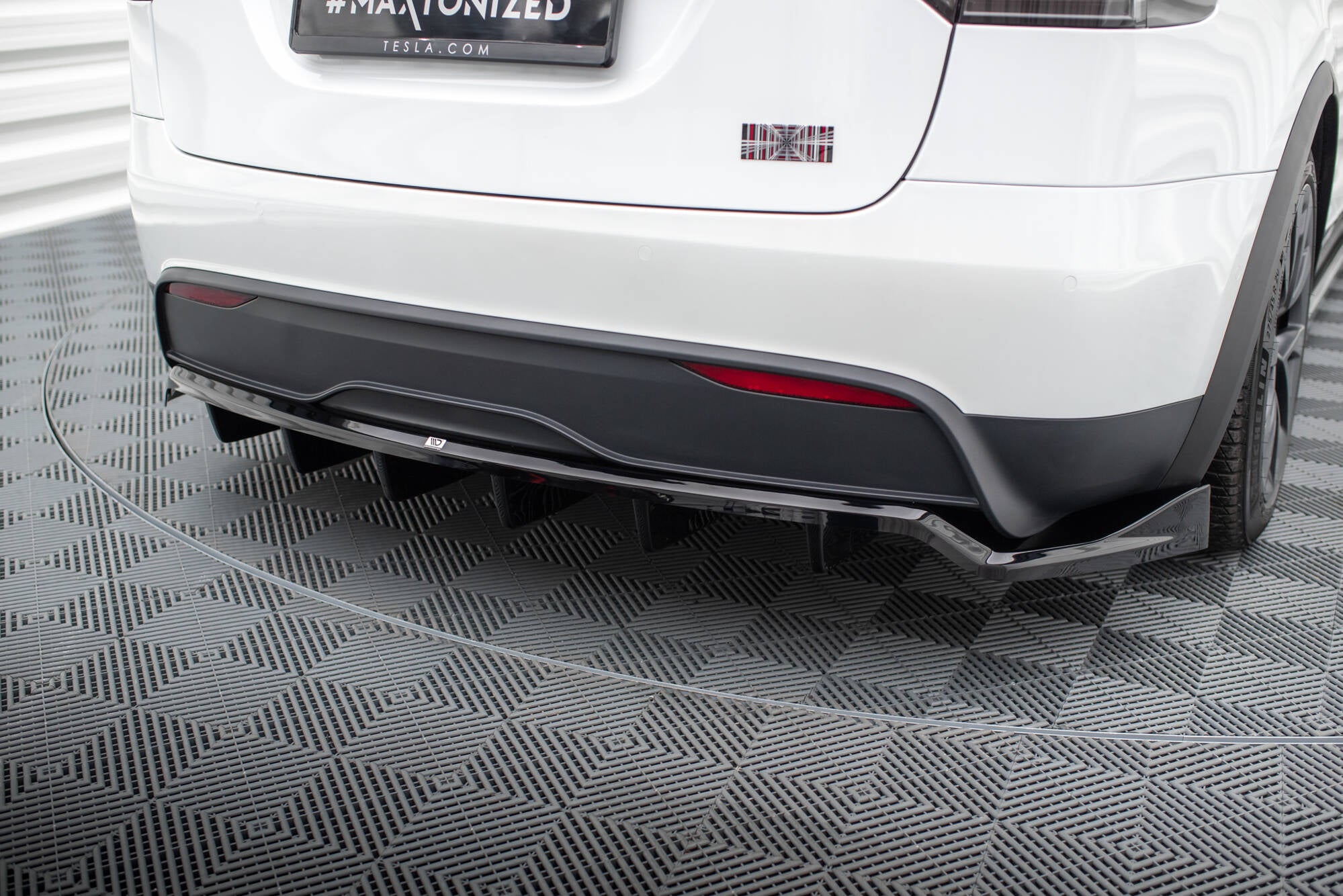 Heckdiffusor Tesla Model X Mk1 Facelift