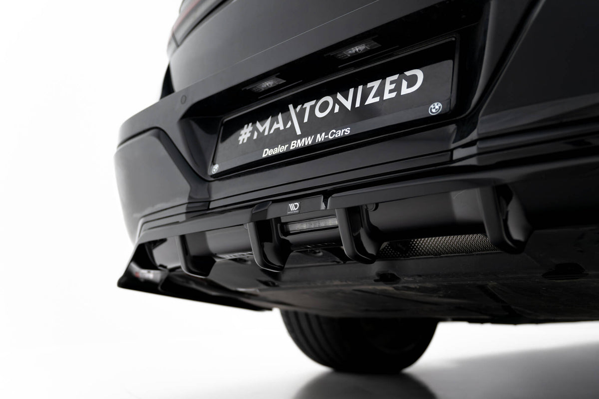 Mittlerer Heckdiffusor (mit einem vertikalem balken) V.1 BMW 7 M-PACK G70
