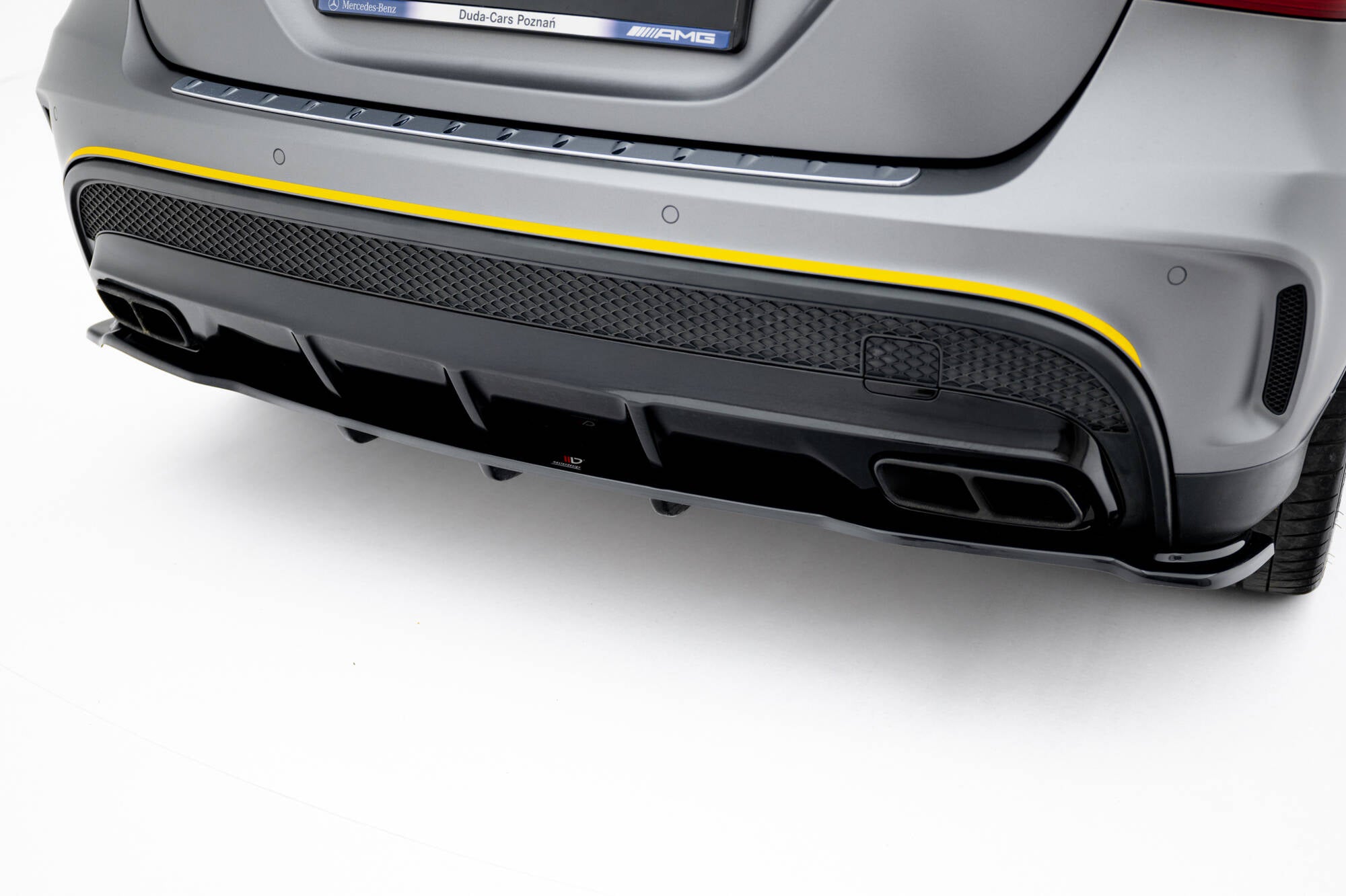 Heckdiffusor V.1 Mercedes-Benz GLA 45 AMG