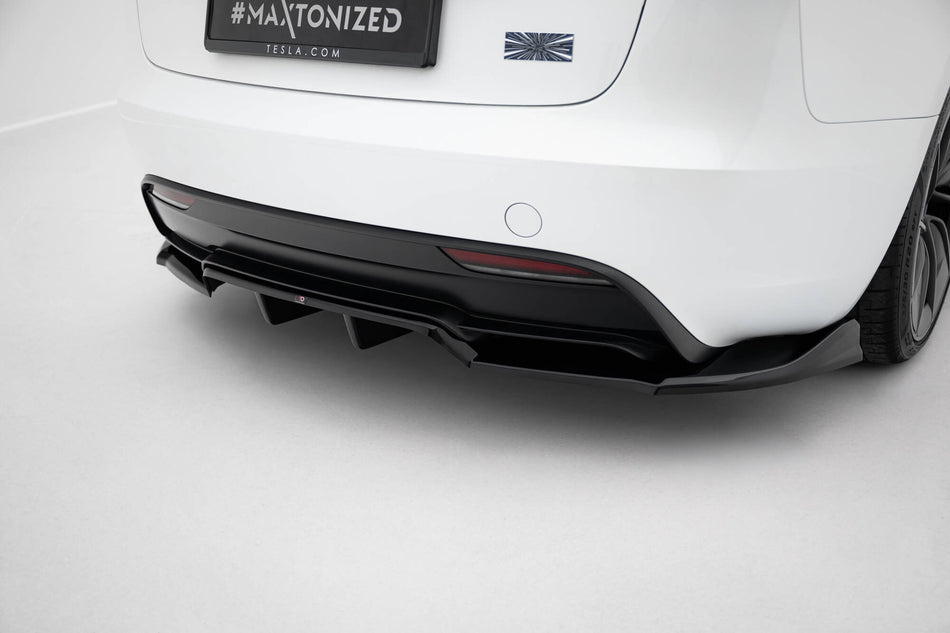 Mittlerer Heckdiffusor (mit einem vertikalem balken) V.1 Tesla Model 3 Performance MK1 Facelift