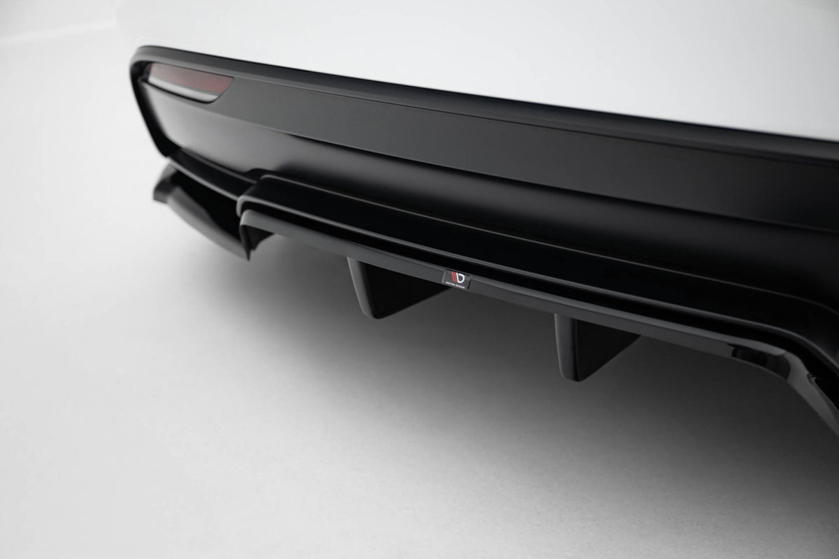 Mittlerer Heckdiffusor (mit einem vertikalem balken) V.1 Tesla Model 3 Performance MK1 Facelift