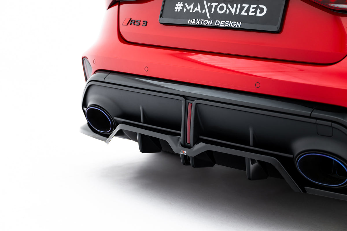 Mittlerer Heckdiffusor (mit einem vertikalem balken) V.2 Audi RS3 Sedan 8Y Facelift