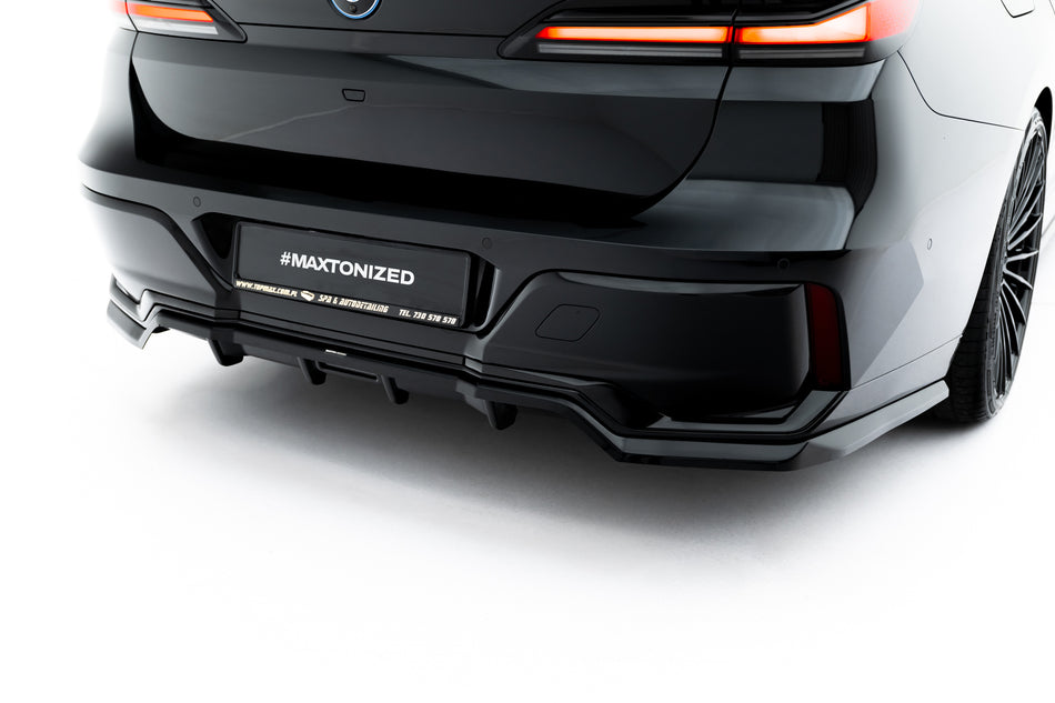 Mittlerer Heckdiffusor (mit einem vertikalem balken) V.2 BMW 7 M-PACK G70