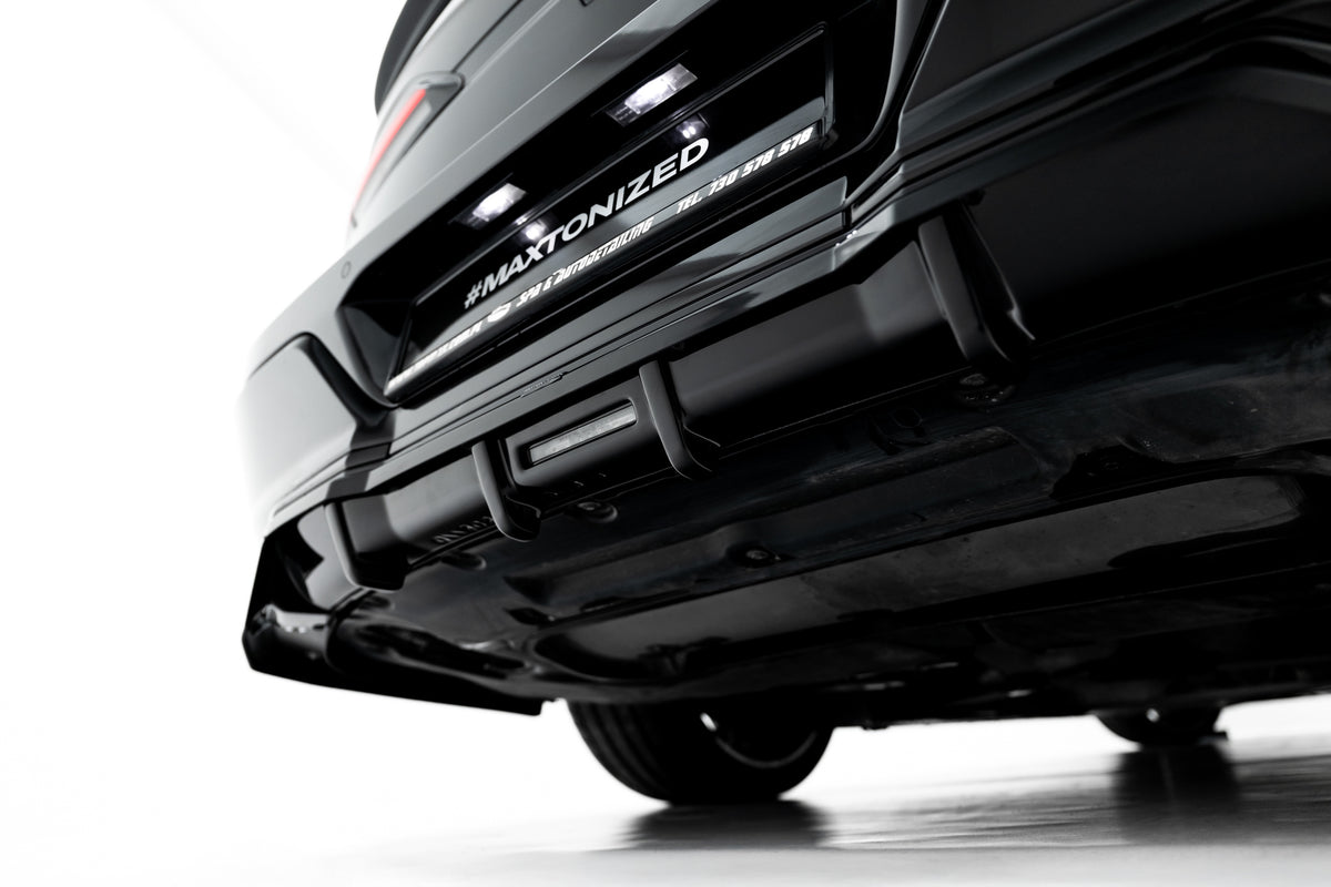 Mittlerer Heckdiffusor (mit einem vertikalem balken) V.2 BMW 7 M-PACK G70