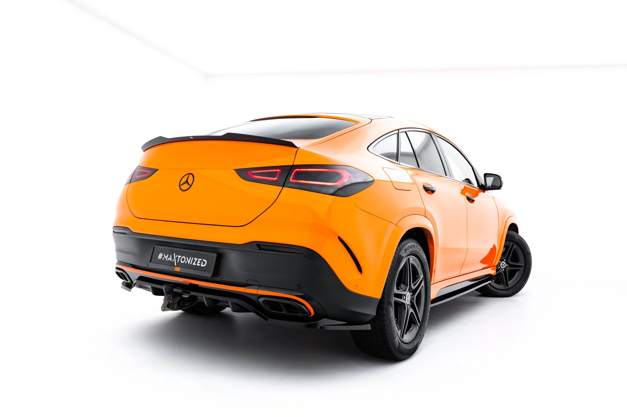 Mittlerer Heckdiffusor (mit einem vertikalem balken) V.2 Mercedes-Benz GLE Coupe AMG-Line C167 / C167 Facelift