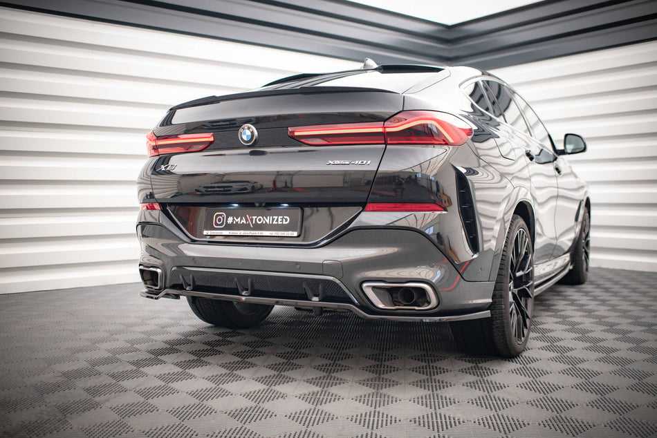 Mittlerer Heckdiffusor (mit einem vertikalem balken) V.3 BMW X6 M-PACK G06
