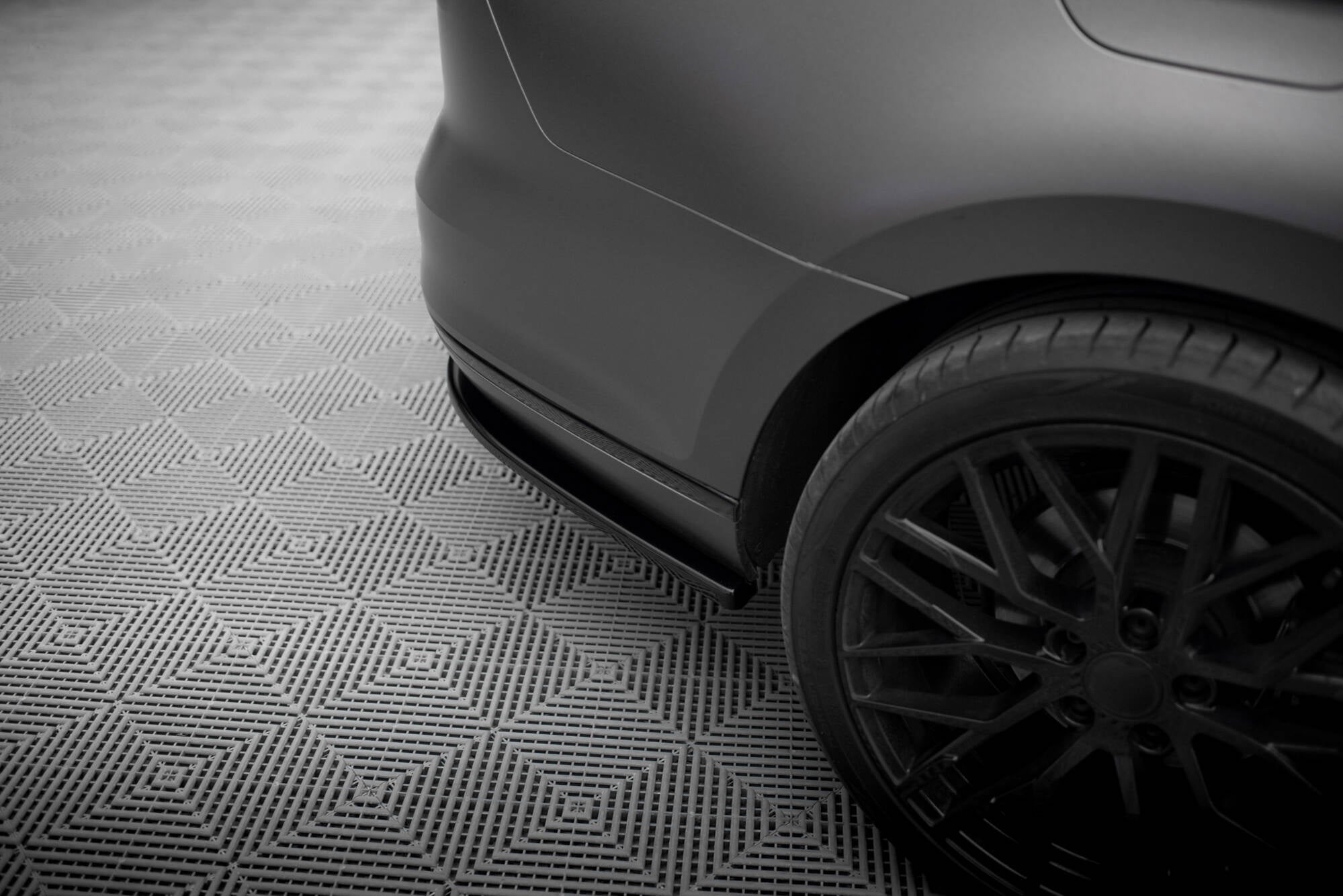Heckdiffusor Volkswagen Passat R-Line B8