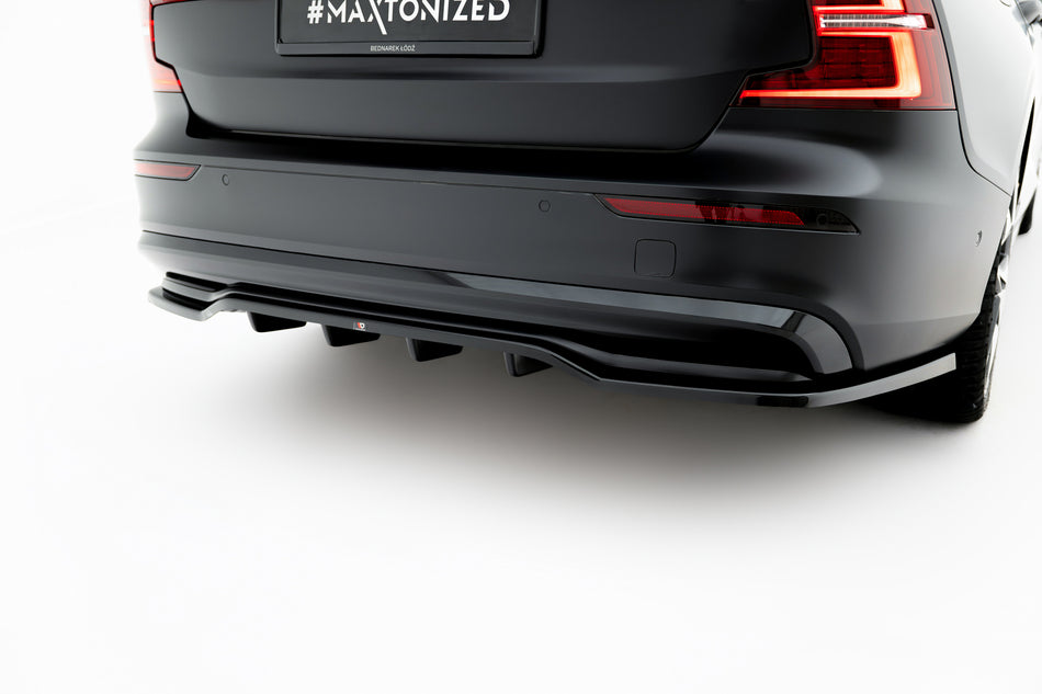 Mittlerer Heckdiffusor (mit einem vertikalem balken) Volvo S60/v60 R-Design MK3
