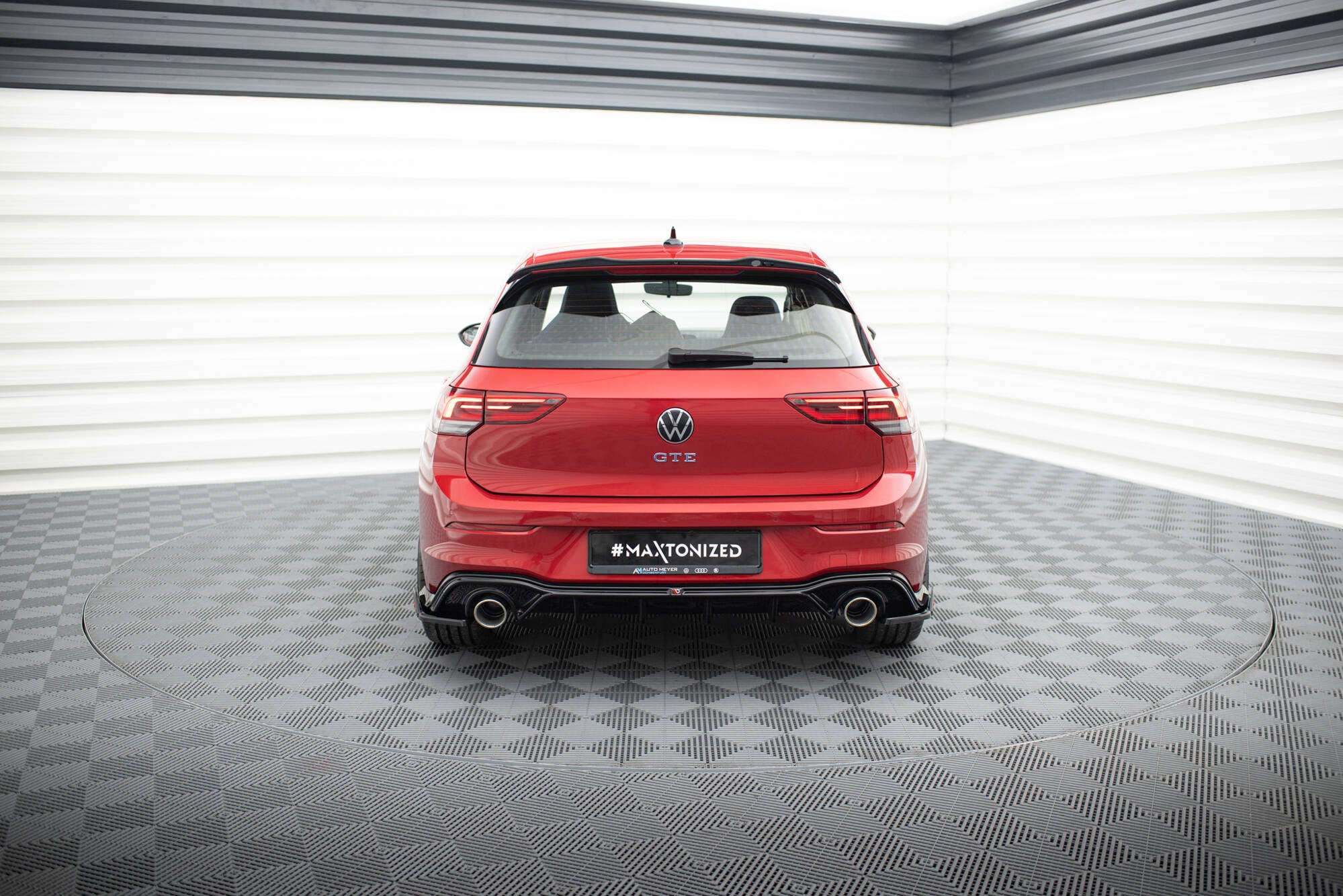 Heckdiffusor Volkswagen Golf GTE / R-Line Mk8 / Mk8 Facelift