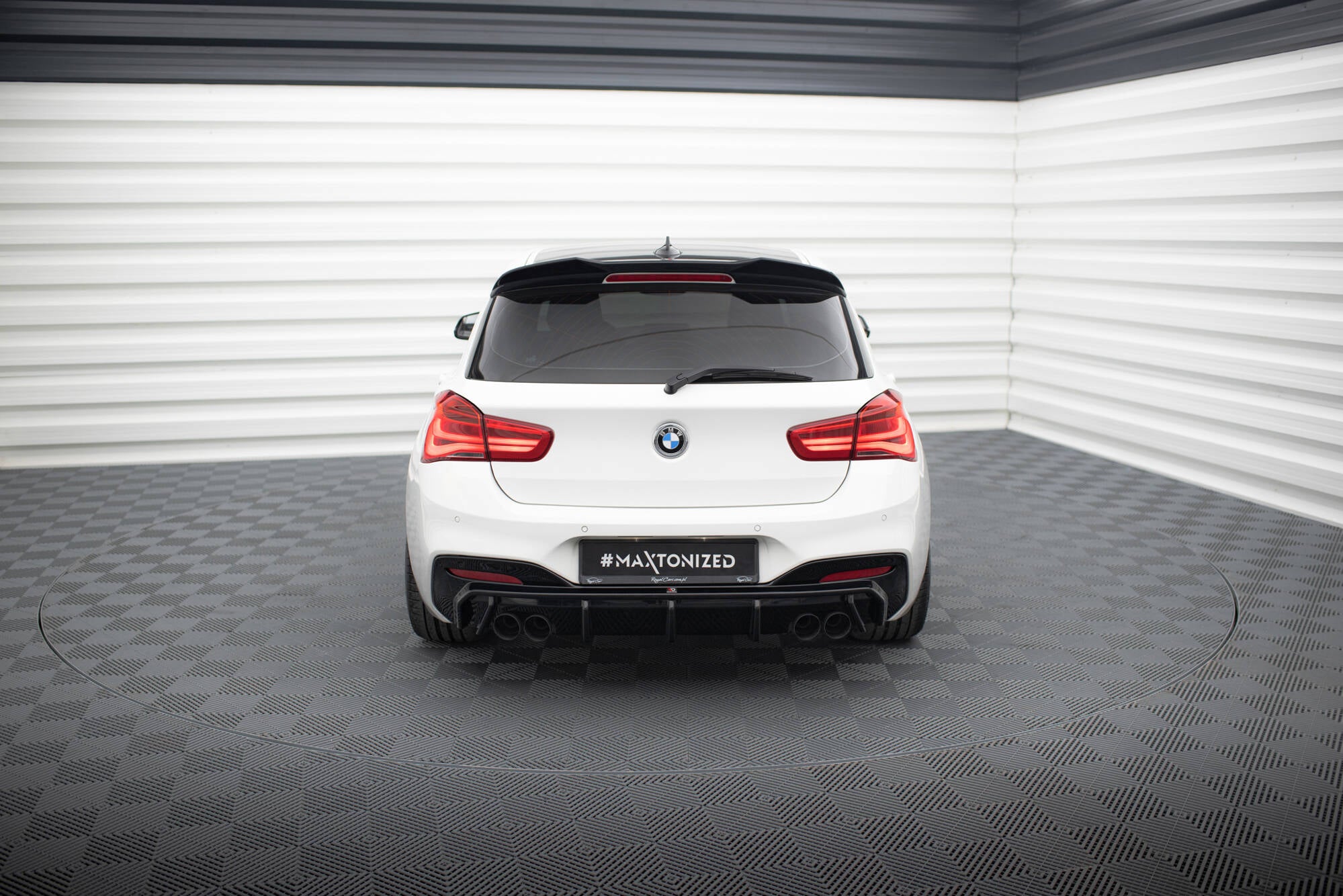 Heckdiffusor V.3 für BMW 1 M-Pack / M140i F20 Facelift