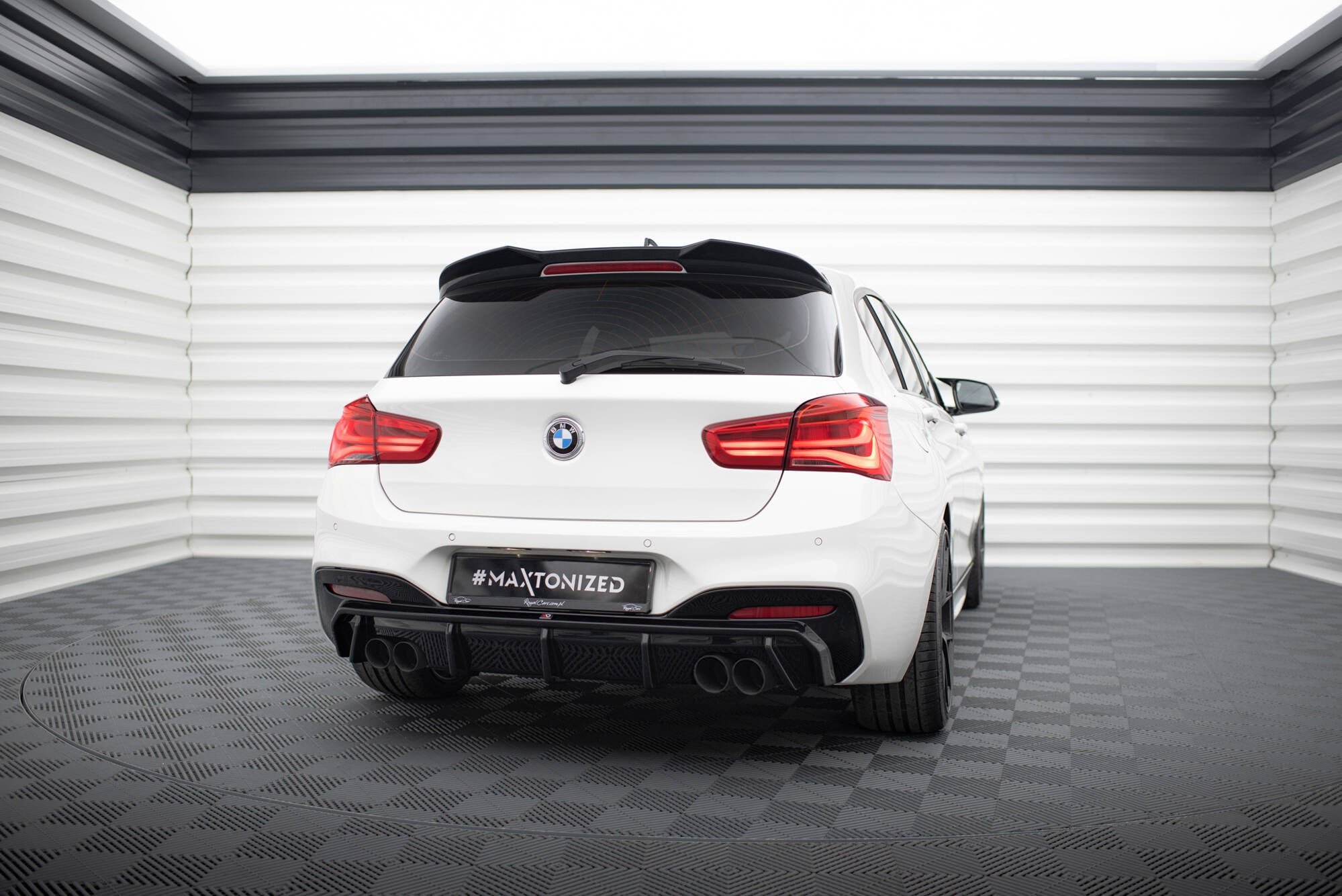 Heckdiffusor V.3 für BMW 1 M-Pack / M140i F20 Facelift