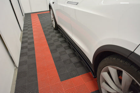 Seitenschweller V.1 Tesla Model X