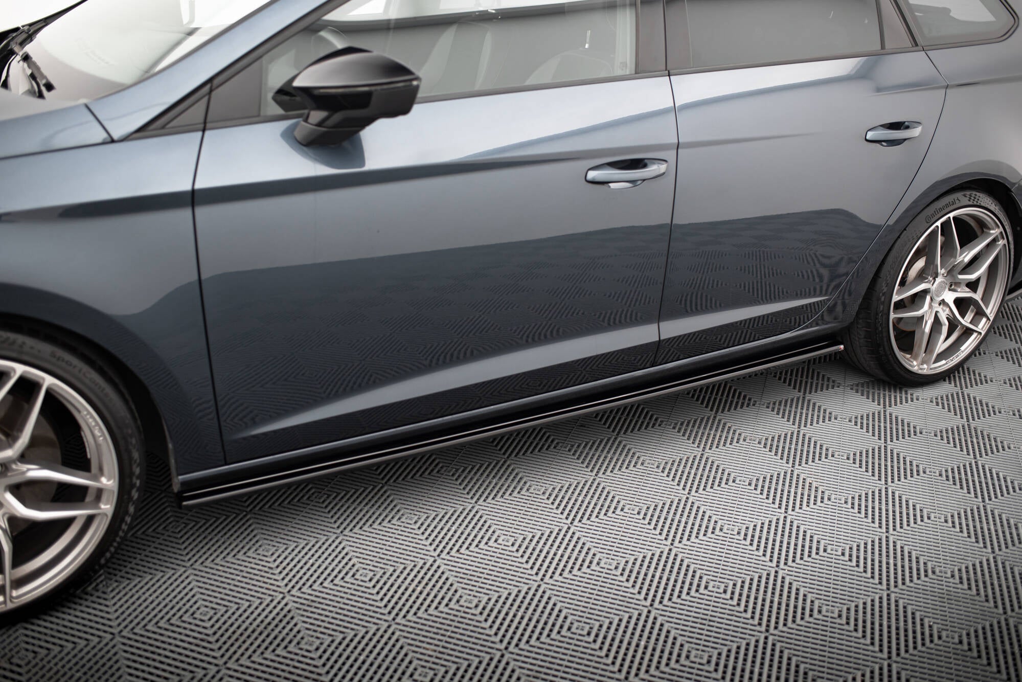 Seitenschweller v.1 Seat Leon Mk3 Cupra/FR Facelift