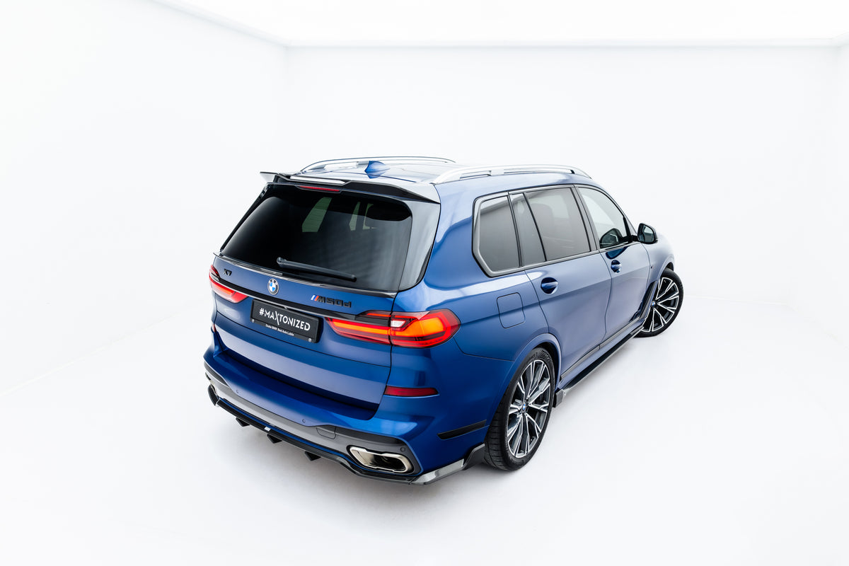 Set of Prepreg Carbon Splitters BMW X7 M-PACK G07