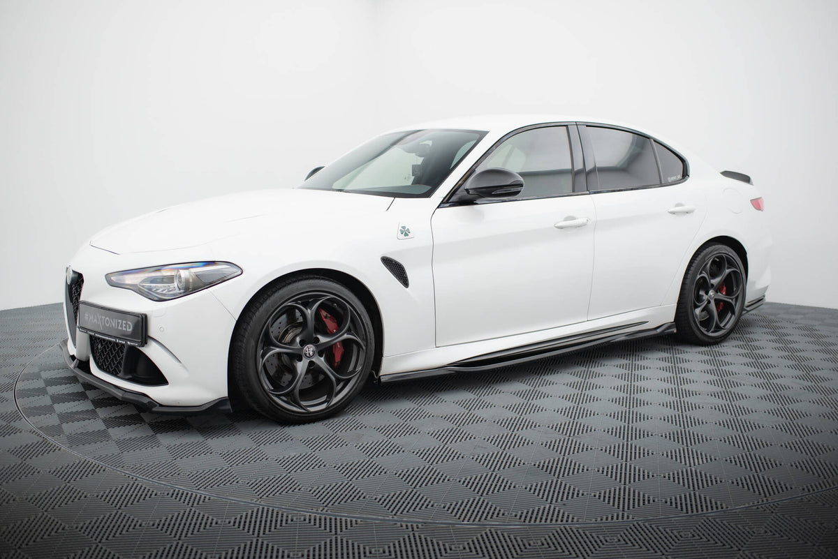 Frontspoiler Lippe, Seitenschweller und Heckdiffusor Alfa Romeo Giulia Quadrifoglio