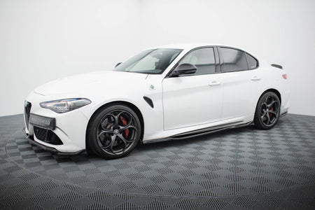 Frontspoiler Lippe, Seitenschweller und Heckdiffusor Alfa Romeo Giulia Quadrifoglio