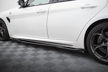 Frontspoiler Lippe, Seitenschweller und Heckdiffusor Alfa Romeo Giulia Quadrifoglio