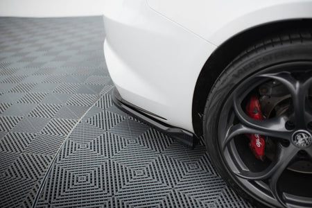 Frontspoiler Lippe, Seitenschweller und Heckdiffusor Alfa Romeo Giulia Quadrifoglio
