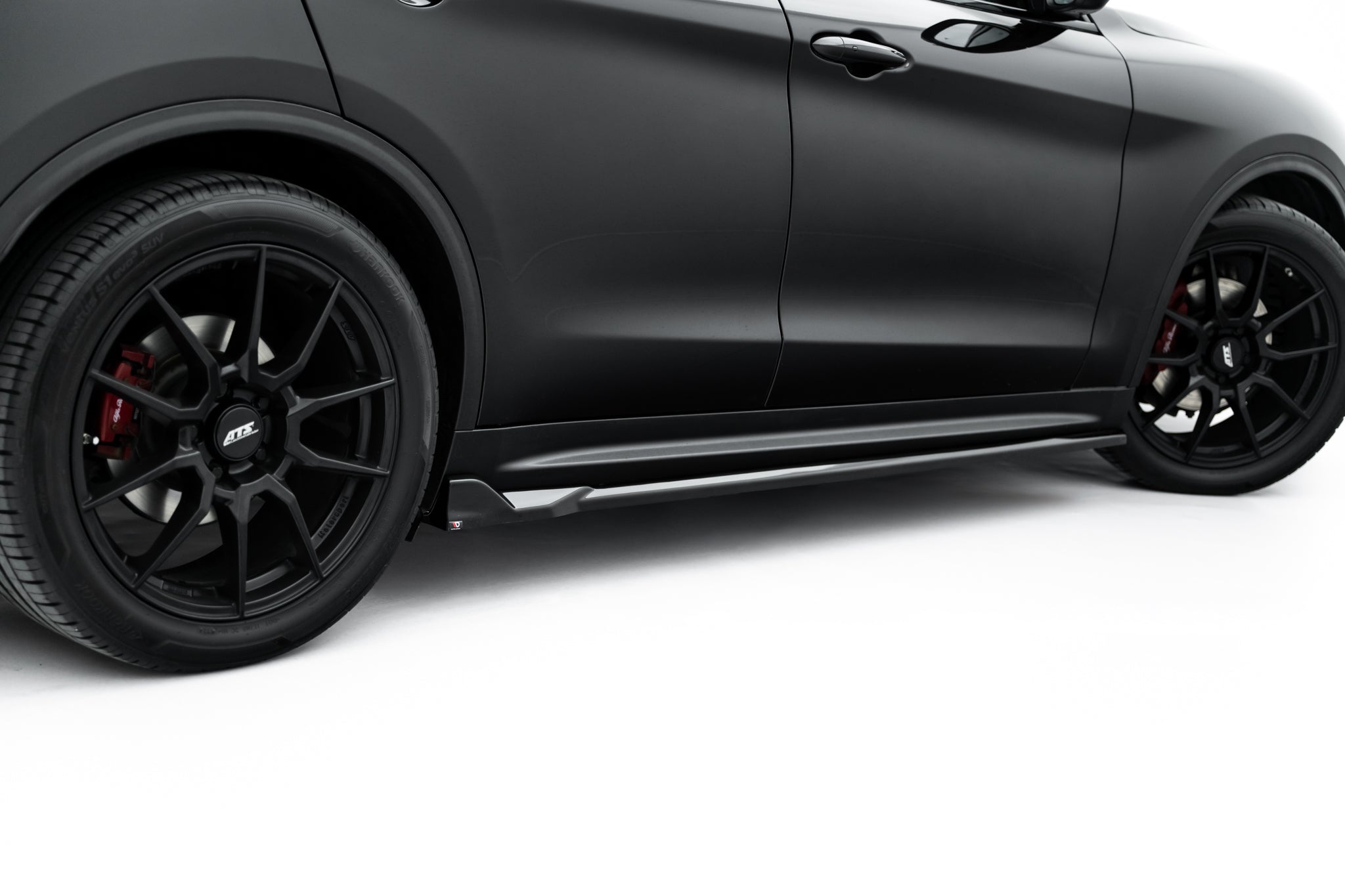 Frontspoiler Lippe, Seitenschweller, Heckdiffusor Alfa Romeo Stelvio MK1