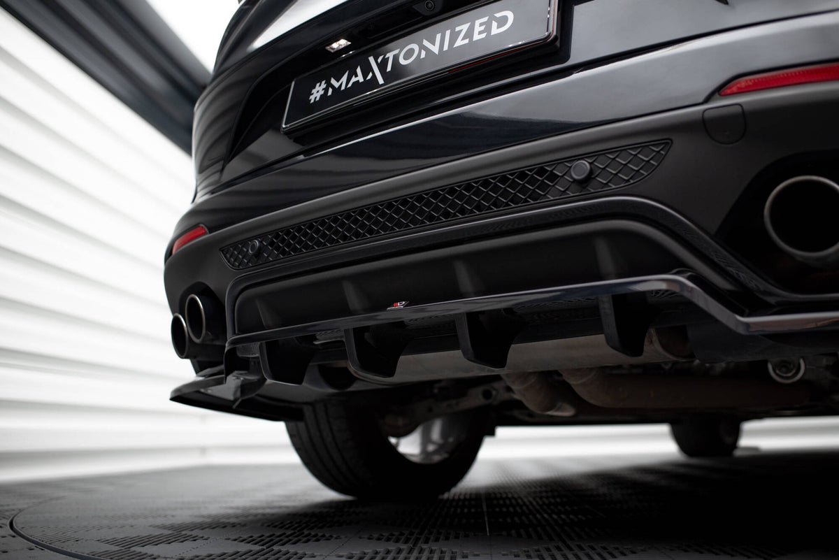 Frontspoiler Lippe, Seitenschweller, Heckdiffusor Alfa Romeo Stelvio Quadrifoglio MK1
