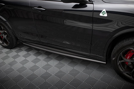 Frontspoiler Lippe, Seitenschweller, Heckdiffusor Alfa Romeo Stelvio Quadrifoglio MK1