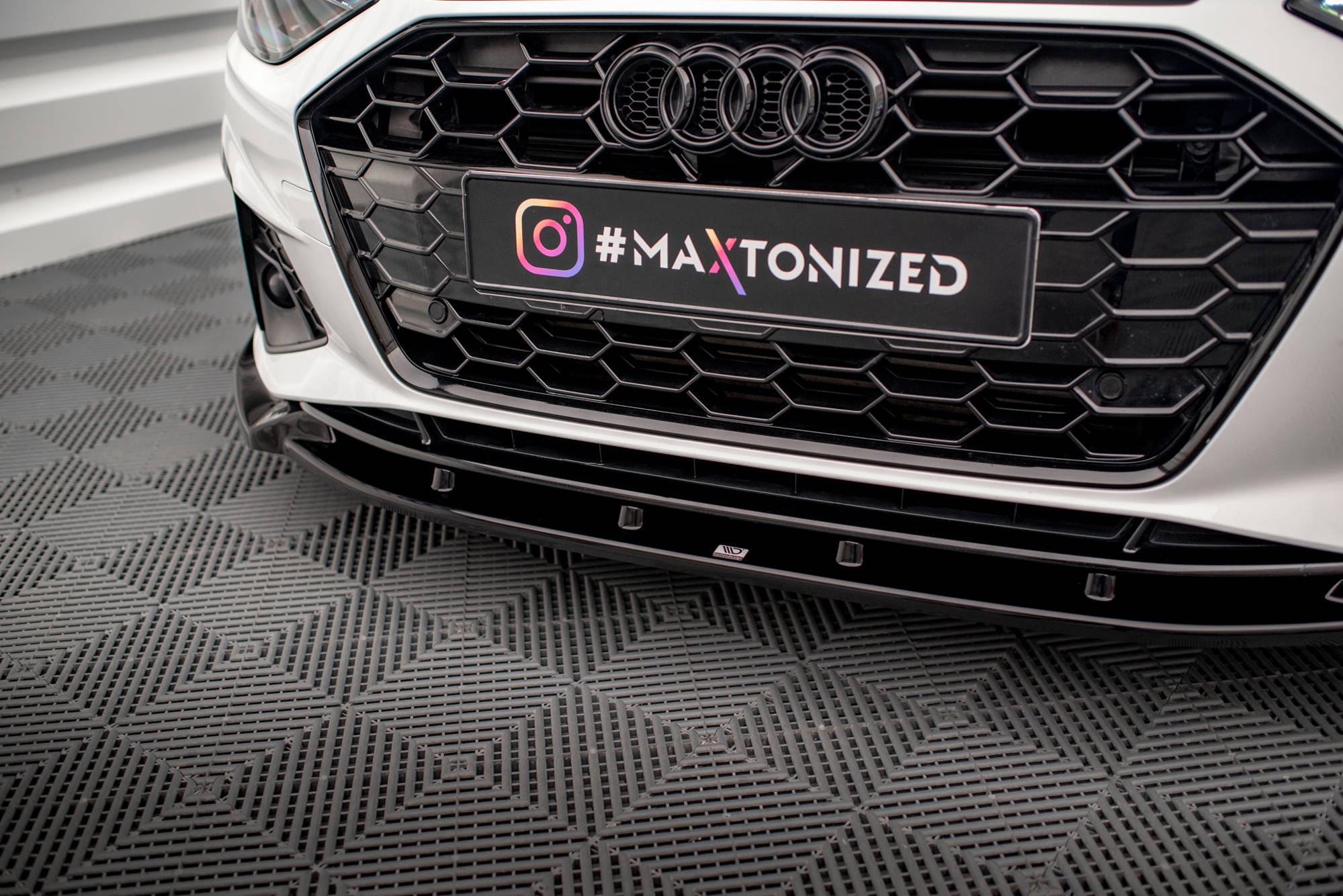 Frontspoiler Lippe, Seitenschweller, Heckdiffusor Audi A4 S-Line B9 Facelift
