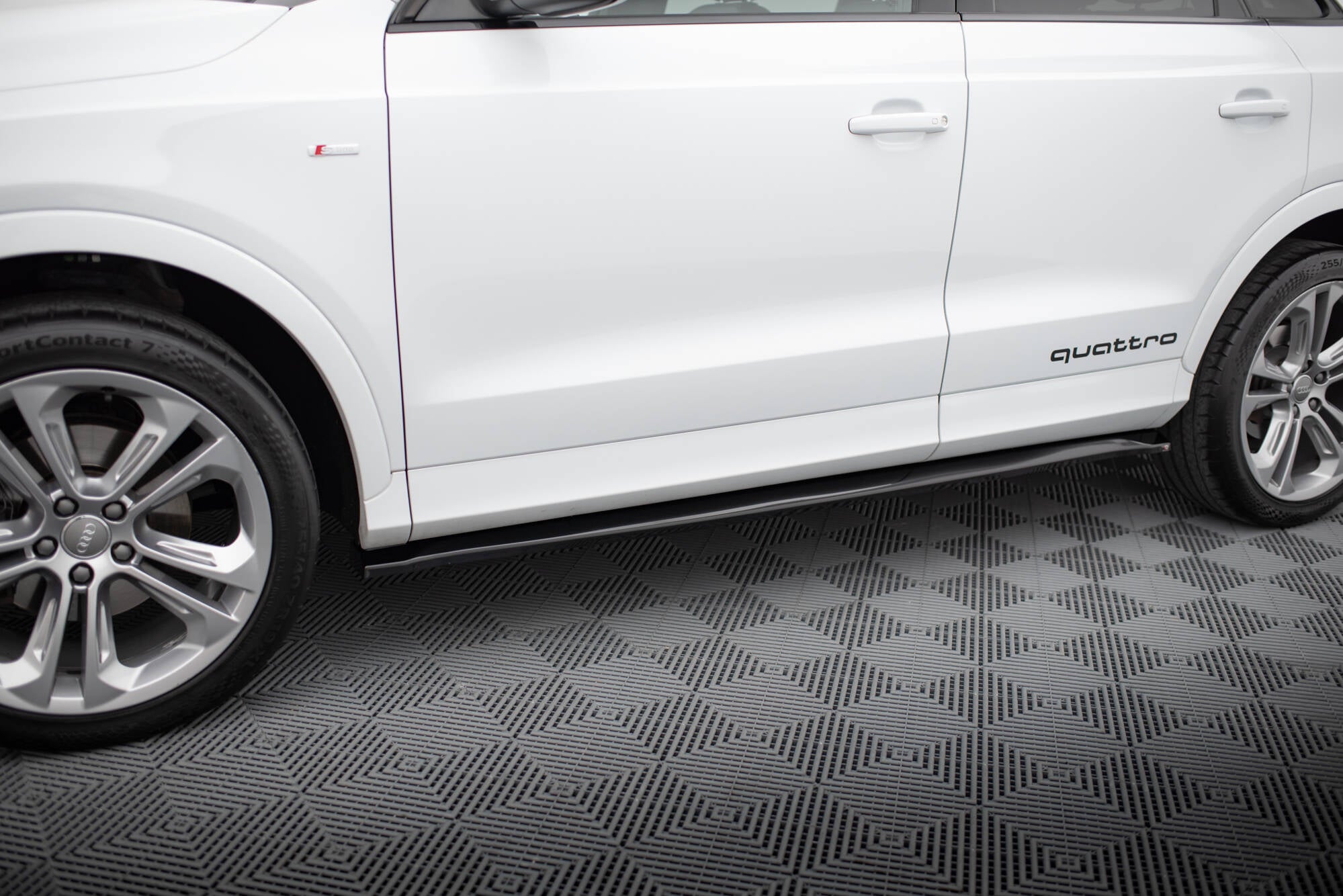 Frontspoiler Lippe Audi Q3 S-line 8U