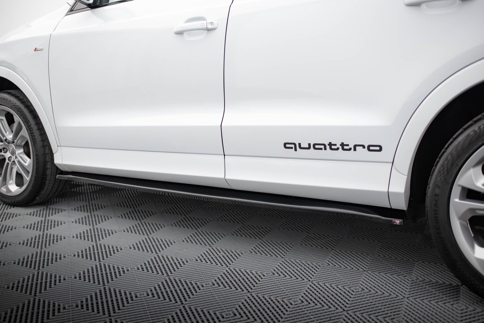 Frontspoiler Lippe Audi Q3 S-line 8U