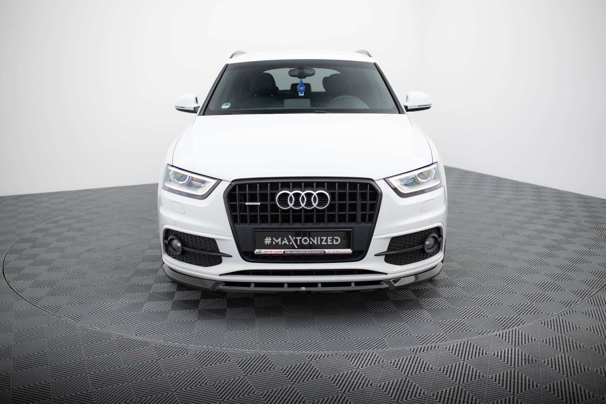 Frontspoiler Lippe Audi Q3 S-line 8U