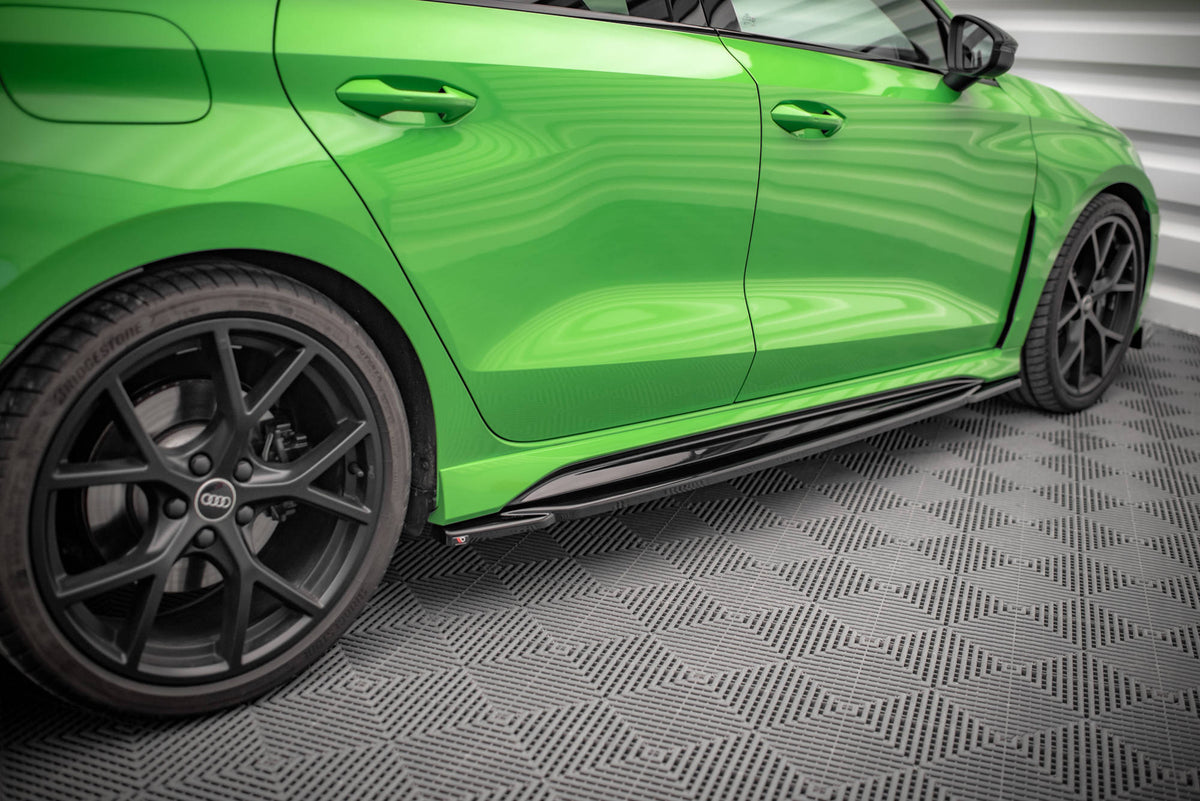 Frontspoiler Lippe, Seitenschweller, Heckdiffusor Audi RS3 Sedan 8Y