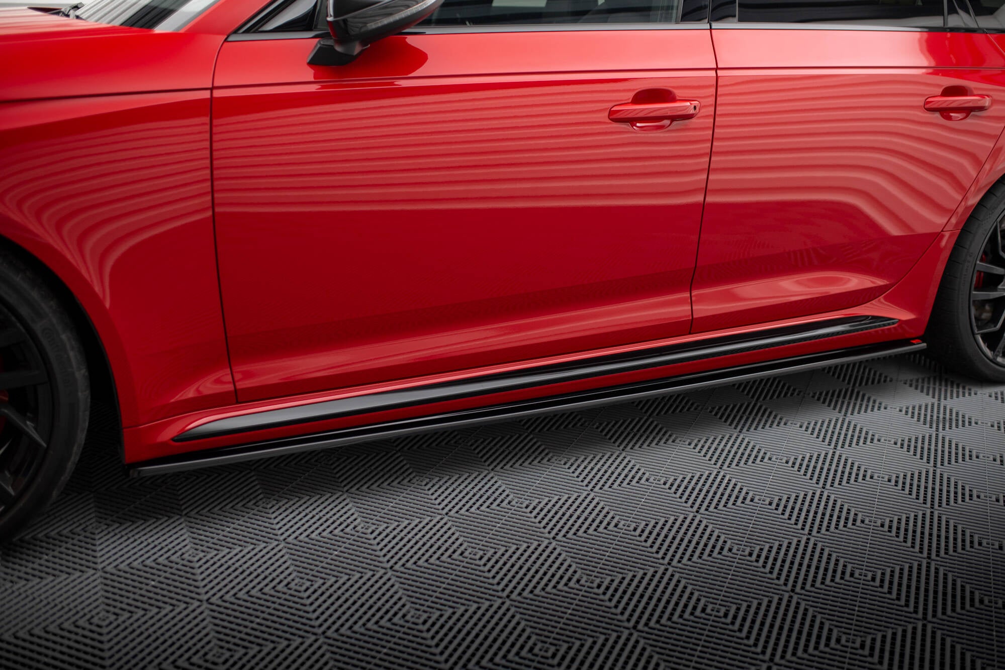 Frontspoiler Lippe, Seitenschweller, Heckdiffusor Audi RS4 B9 Facelift