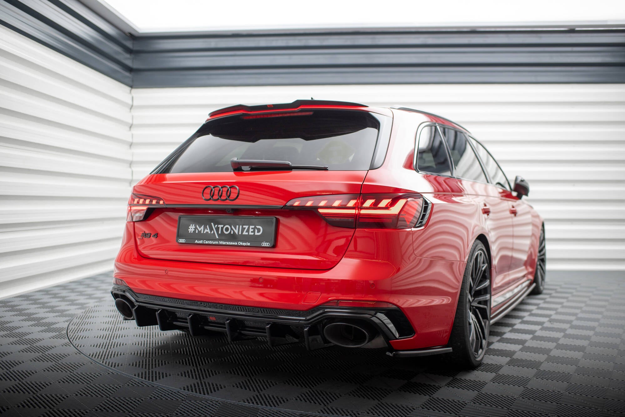 Frontspoiler Lippe, Seitenschweller, Heckdiffusor Audi RS4 B9 Facelift