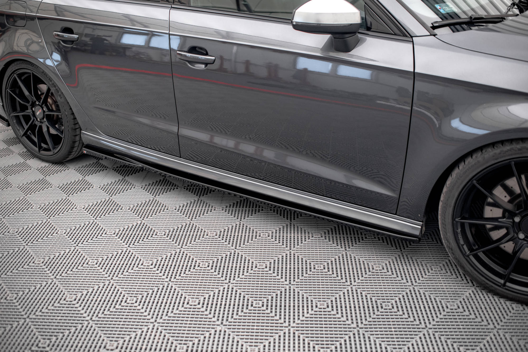 Frontspoiler Lippe & Seitenschweller & Heckdiffusor Satz Audi S3 Sportback 8V Facelift