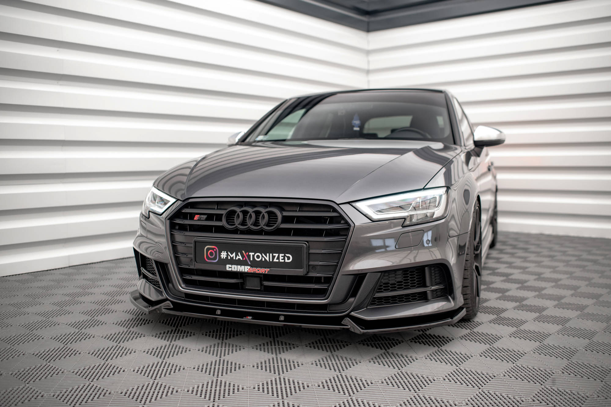 Frontspoiler Lippe & Seitenschweller & Heckdiffusor Satz Audi S3 Sportback 8V Facelift