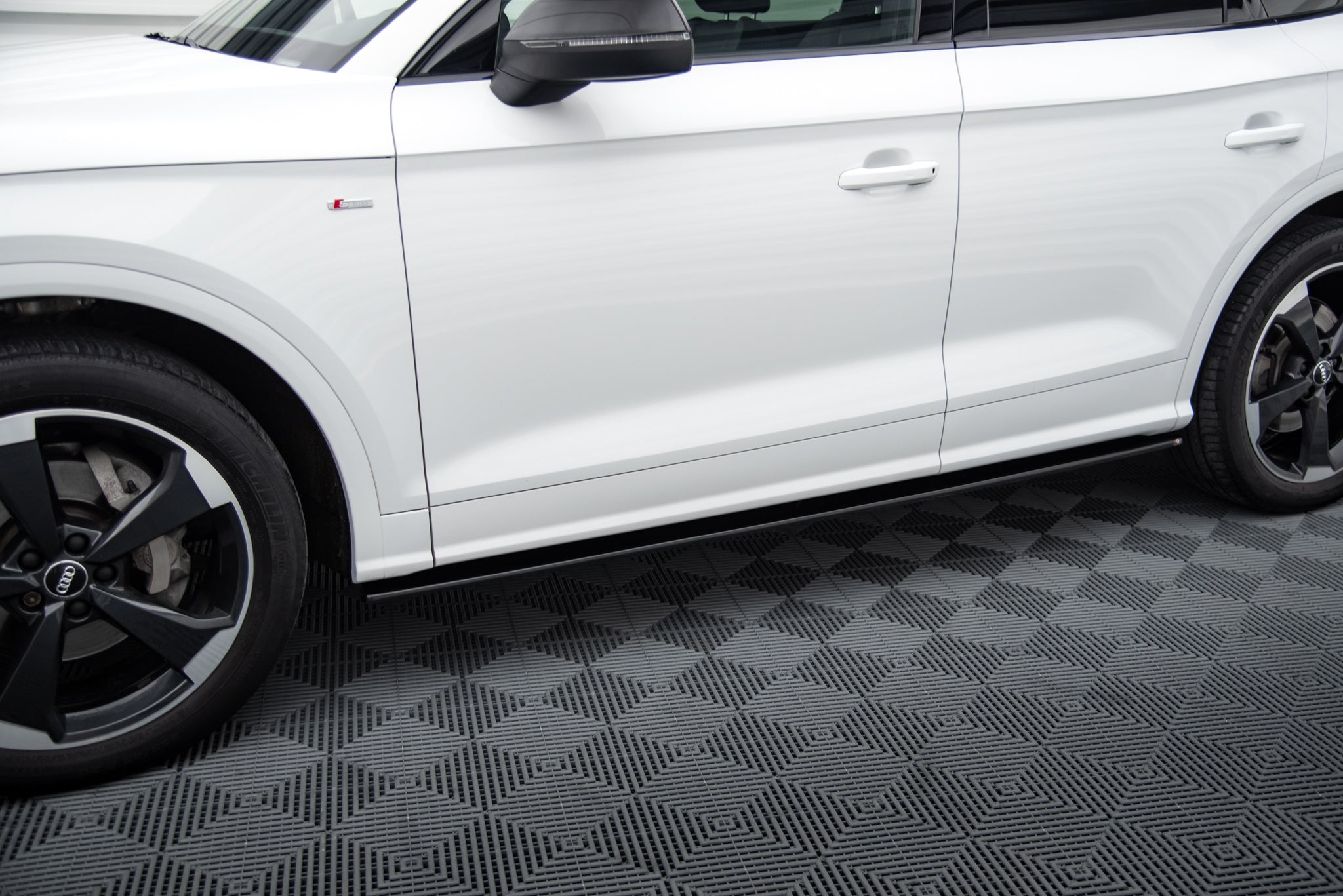 Frontspoiler Lippe, Seitenschweller, Heckdiffusor Audi Sq5/q5 S-Line MK2