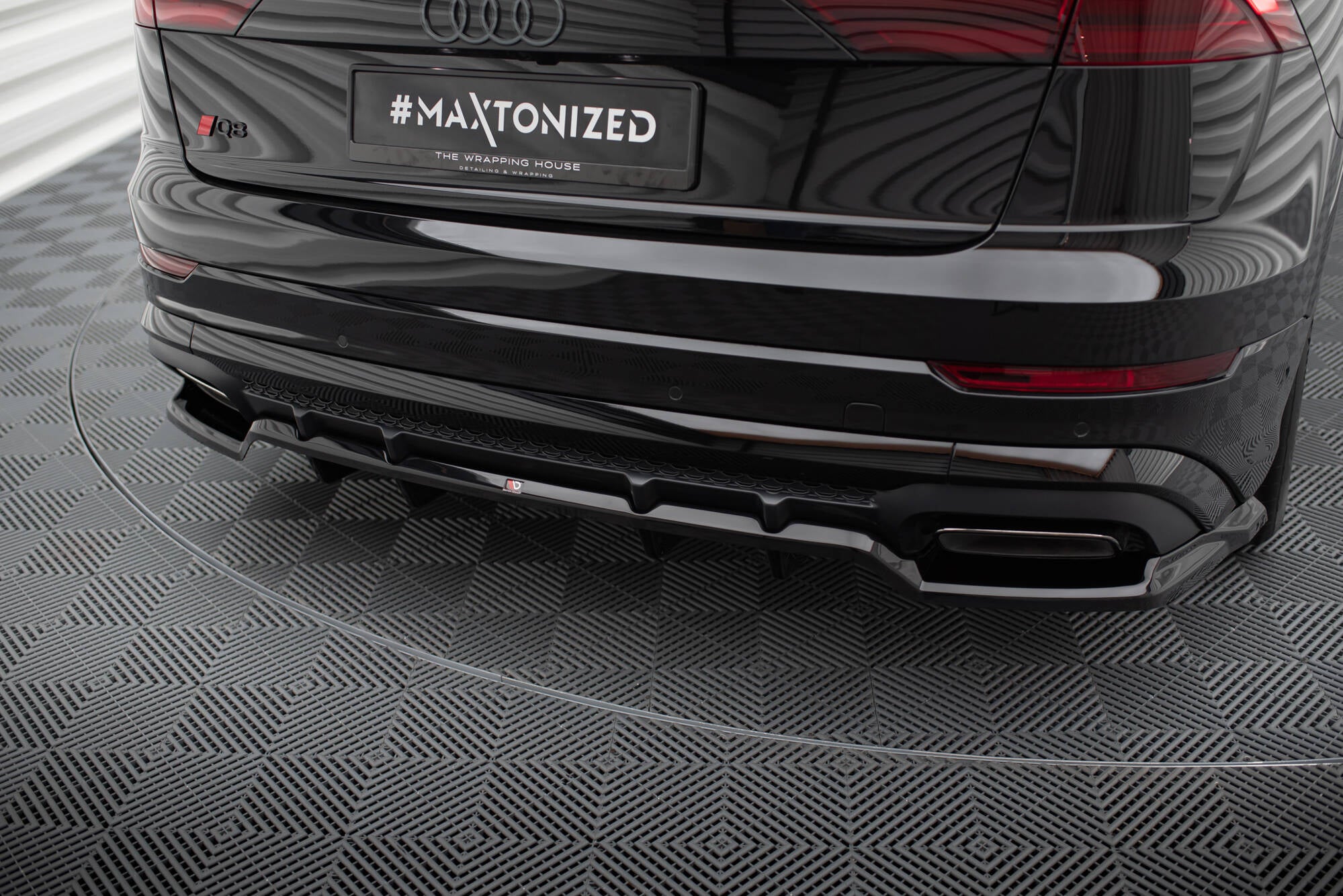 Frontspoiler Lippe Audi SQ8 / Q8 S-Line Mk1 Facelift Satz