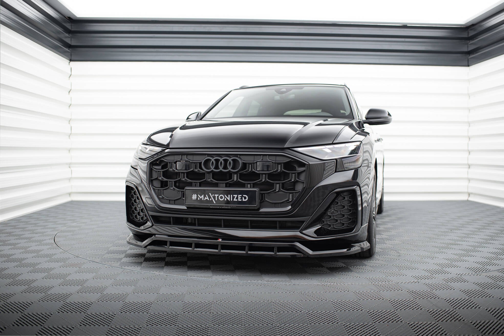 Frontspoiler Lippe Audi SQ8 / Q8 S-Line Mk1 Facelift Satz