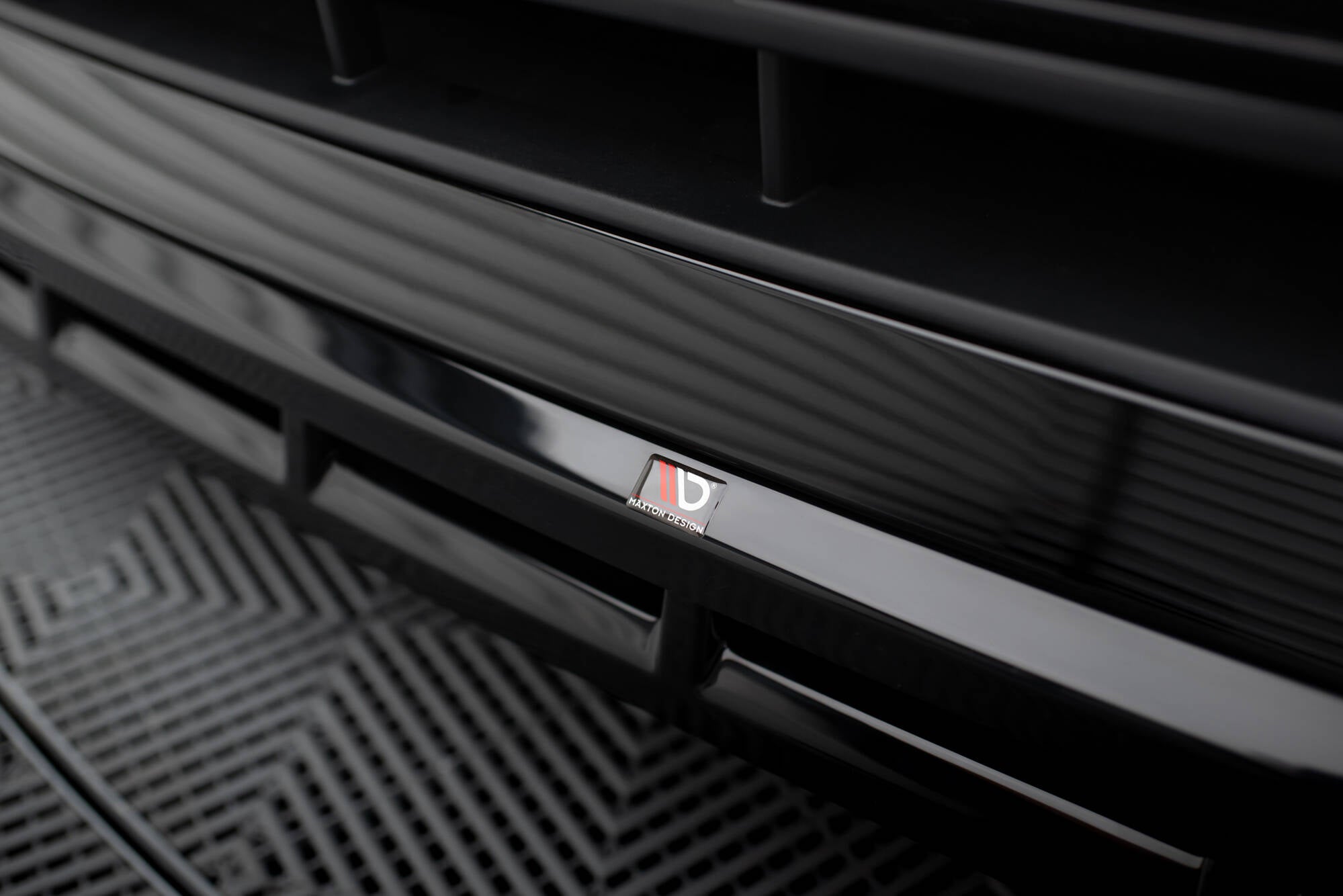Frontspoiler Lippe Audi SQ8 / Q8 S-Line Mk1 Facelift Satz