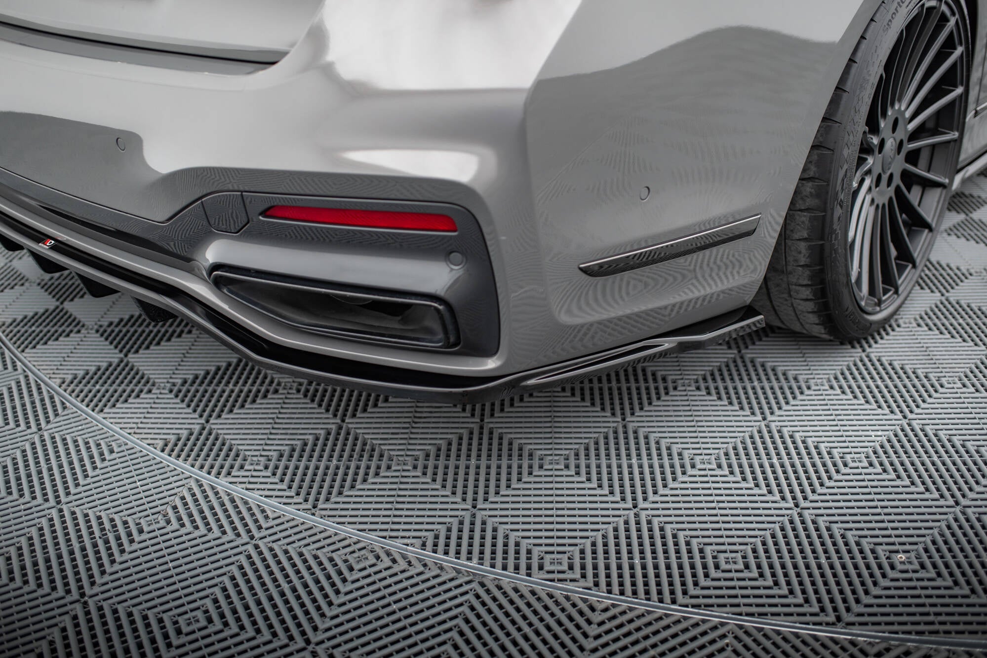 Frontspoiler Lippe BMW 7 G11 M-Pack Facelift