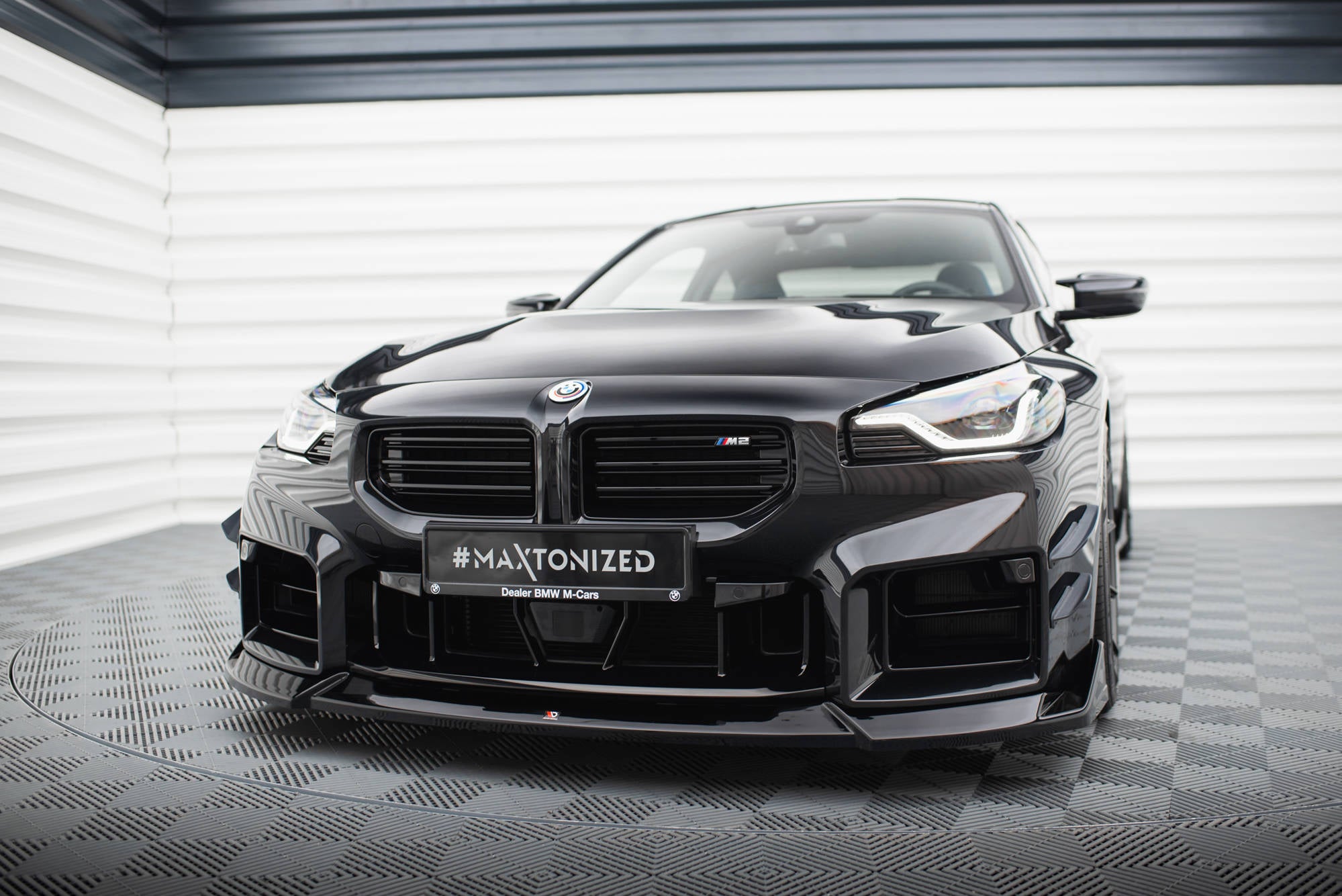Frontspoiler Lippe, Seitenschweller und Heckdiffusor BMW M2 G87