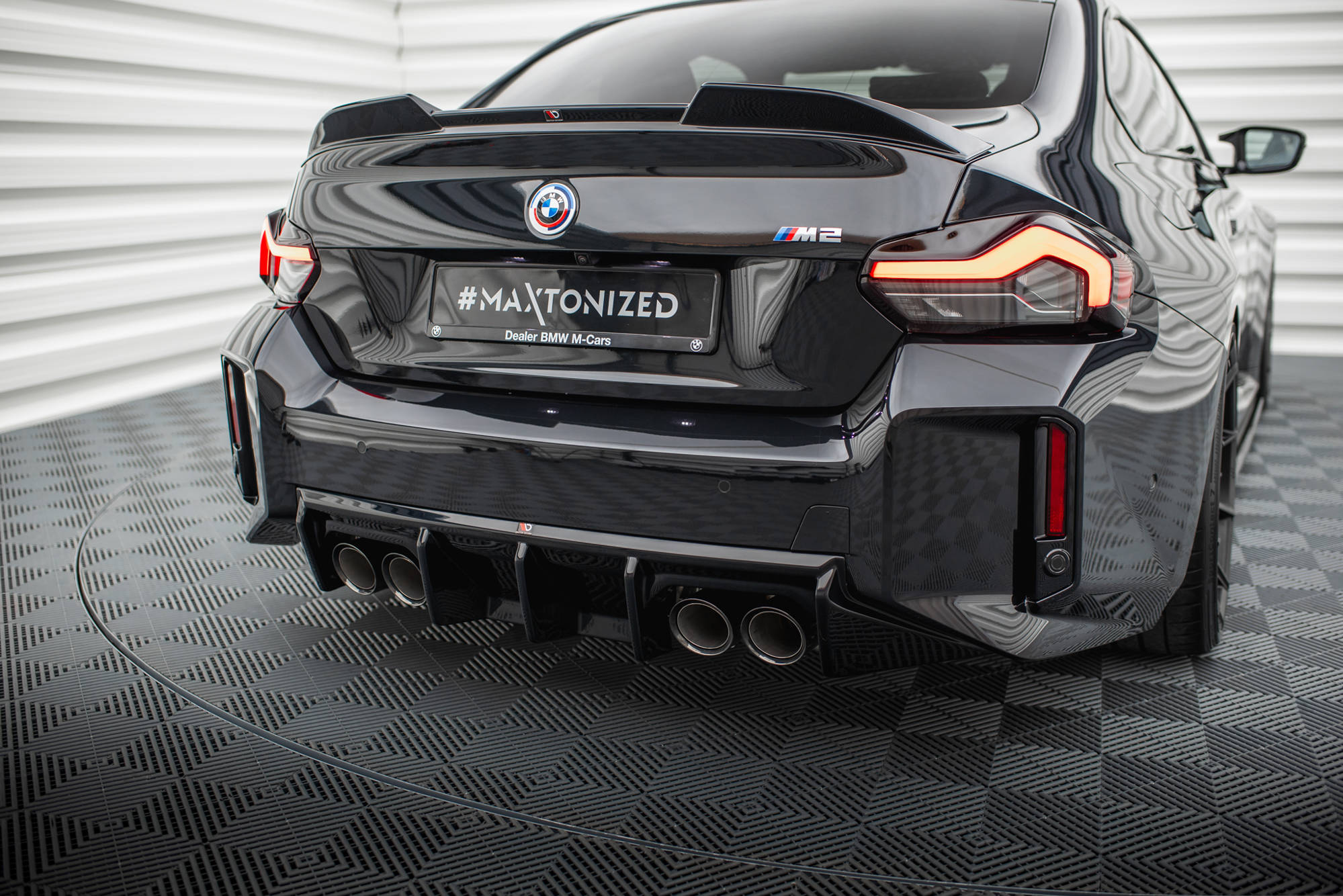 Frontspoiler Lippe, Seitenschweller und Heckdiffusor BMW M2 G87