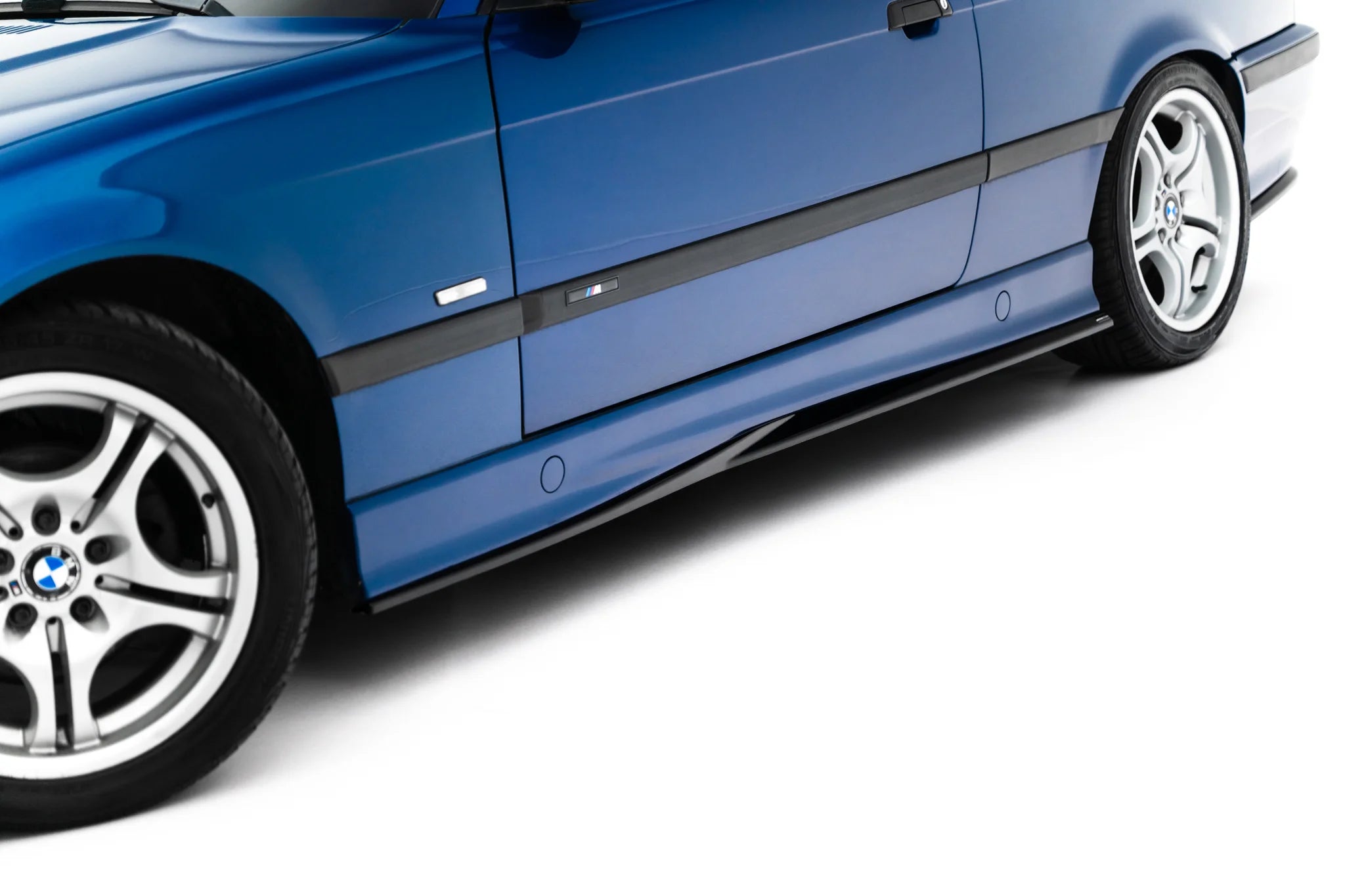Frontspoiler Lippe, Seitenschweller, Heckdiffusor BMW M3 / 3 M-PACK Coupe / Cabrio E36