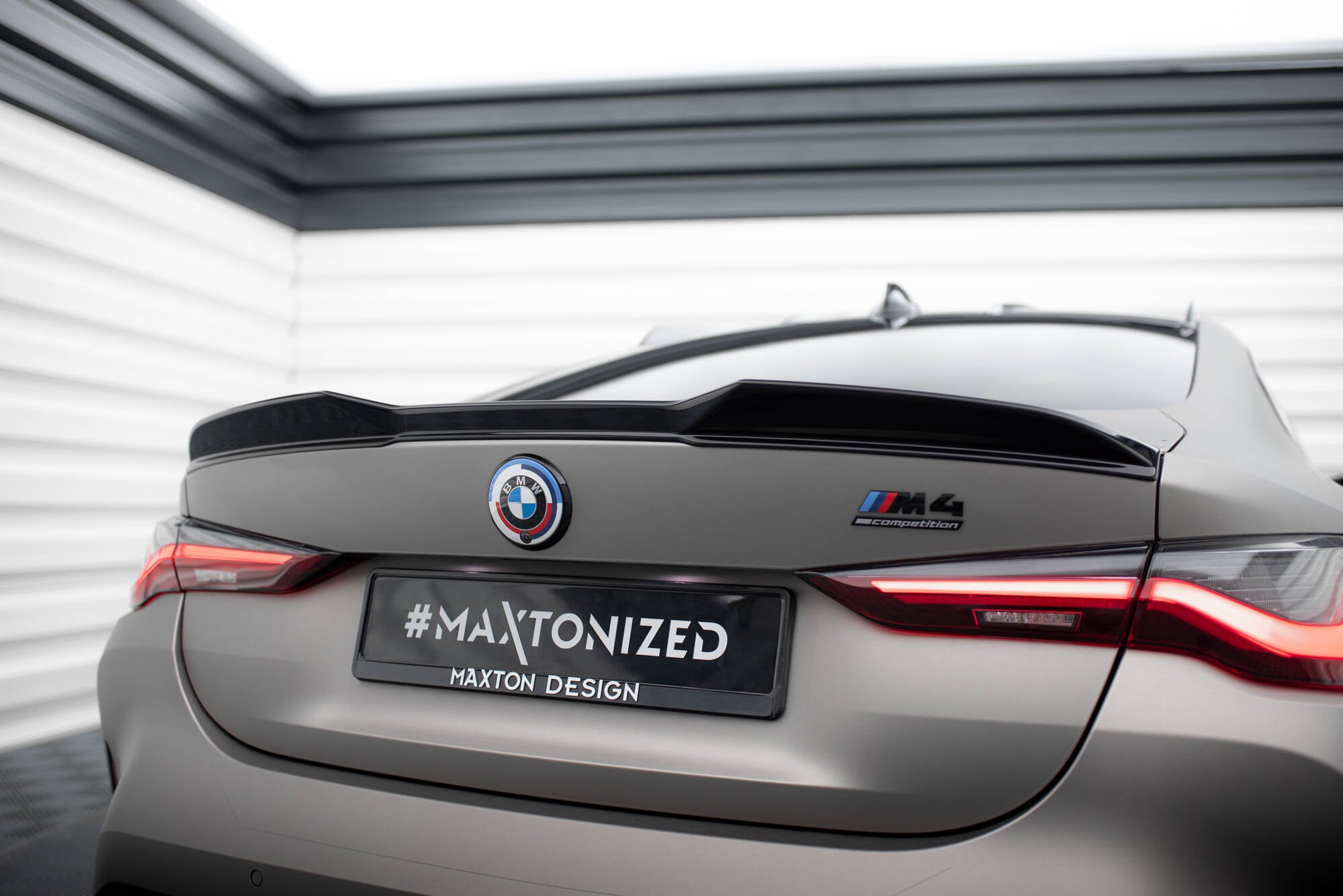 Frontspoiler Lippe, Seitenschweller und Heckdiffusor Satz BMW M4 Coupe G82 G82 Facelift