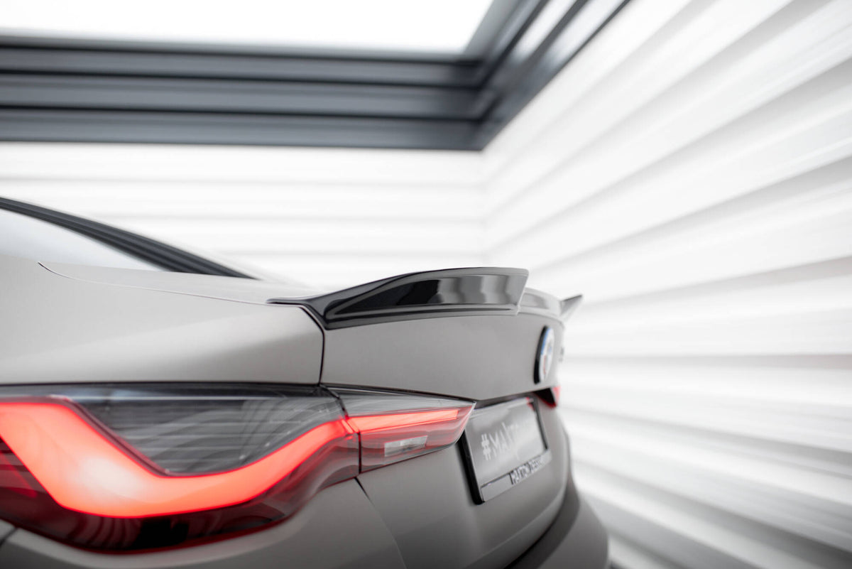 Frontspoiler Lippe, Seitenschweller und Heckdiffusor Satz BMW M4 Coupe G82 G82 Facelift
