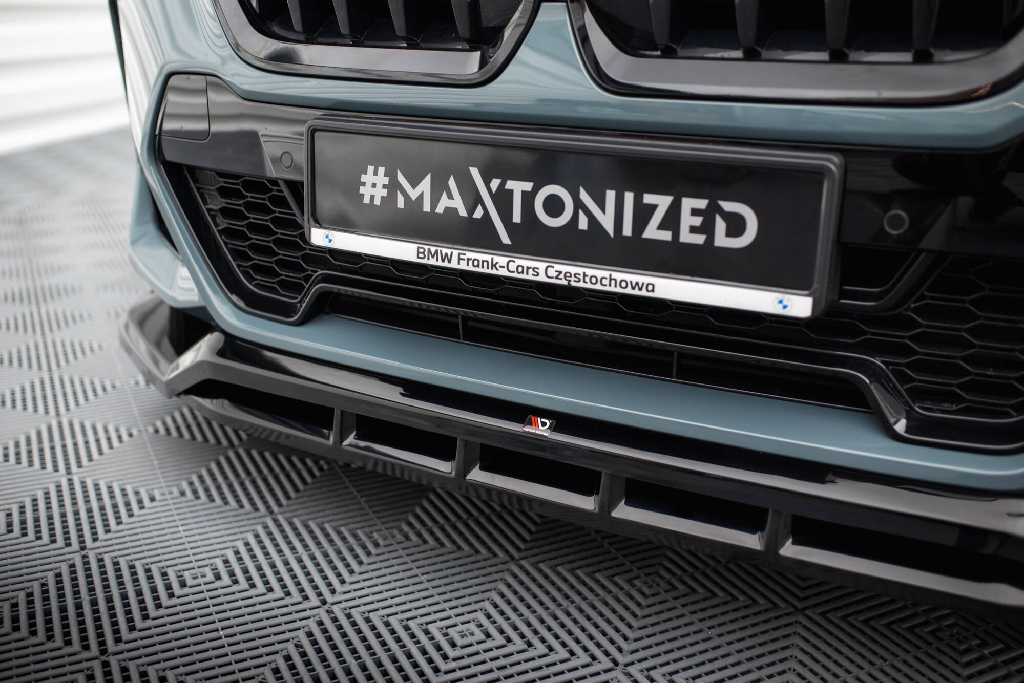 Frontspoiler Lippe, Seitenschweller und Heckdiffusor BMW X1 M-Pack U11